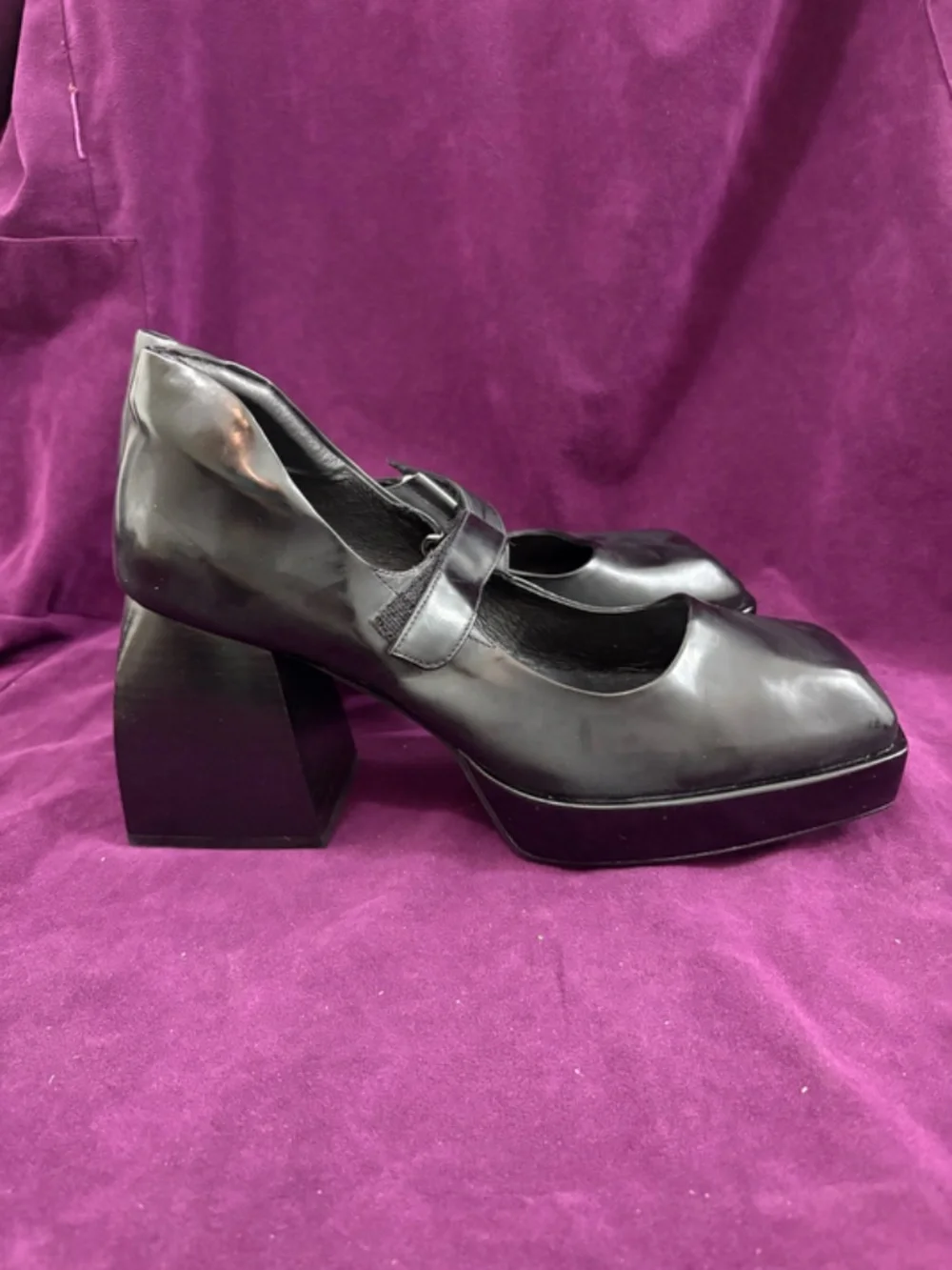 Jeffrey Campbell chunky flared